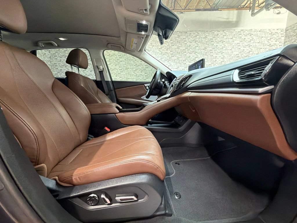 Used 2020 Acura RDX w/ Technology Package FWD image 12