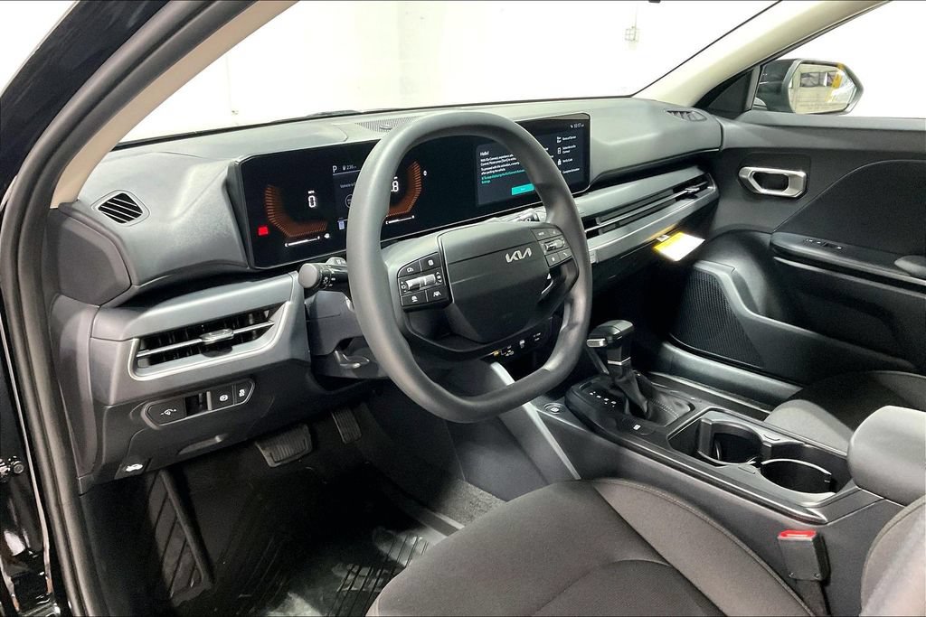 New 2026 Kia K4 FWD image 19