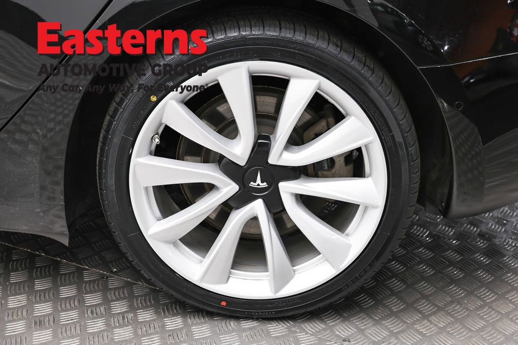 Used 2018 Tesla Model 3 Long Range AWD/4WD image 8