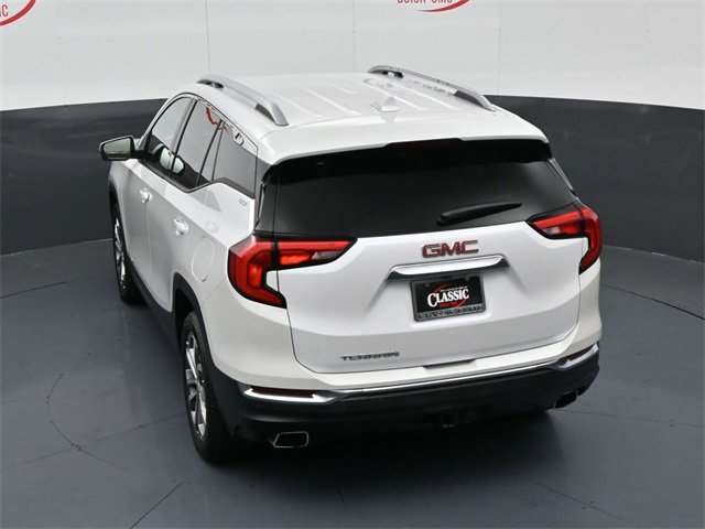 Used 2020 GMC Terrain SLT w/ Preferred Package image 16