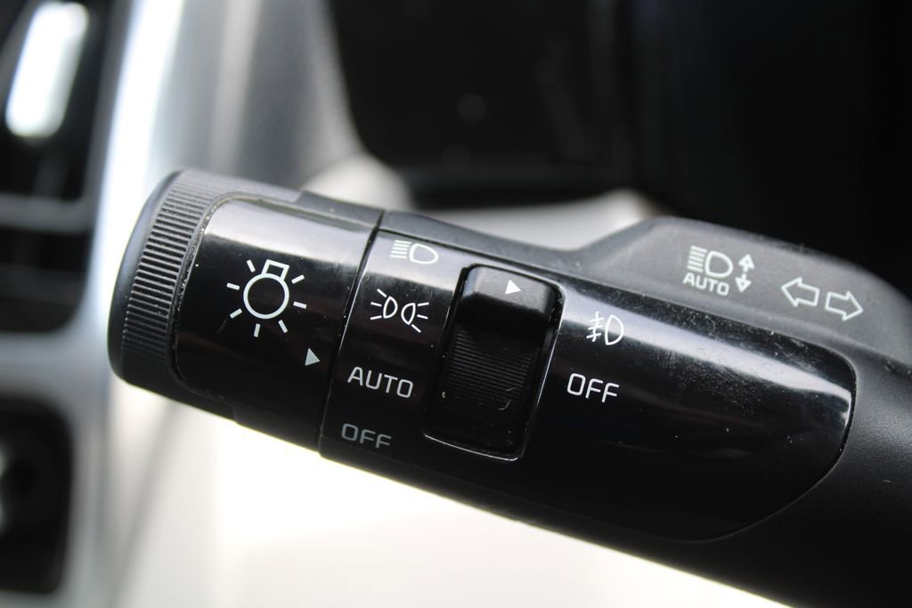 Certified 2023 Kia Sorento SX AWD/4WD image 29