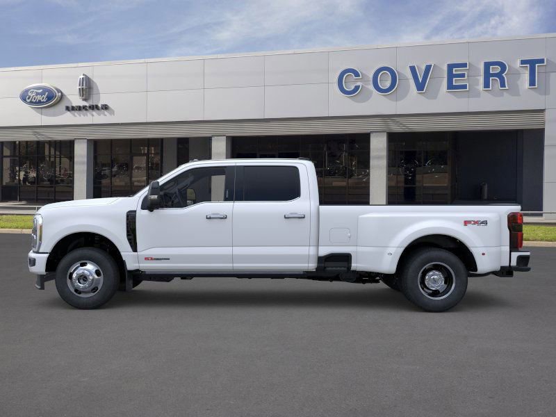 New 2026 Ford F350 4x4 Crew Cab DRW Super Duty image 3
