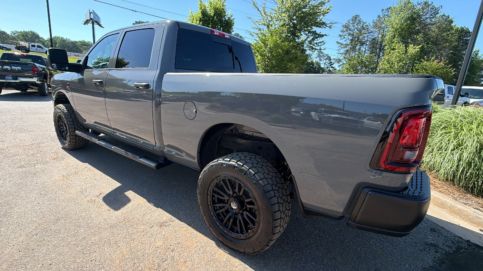 New 2026 RAM 2500 Tradesman AWD/4WD image 10