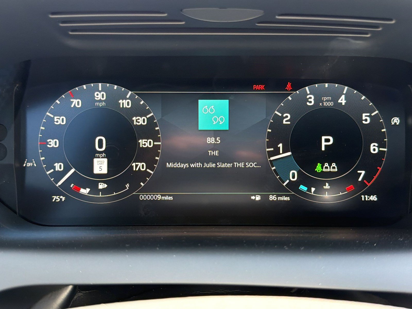 New 2026 Land Rover Discovery Sport Landmark AWD/4WD image 22