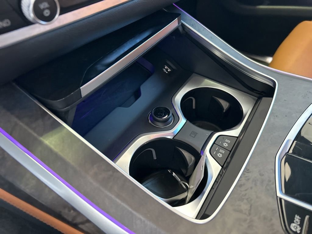 Used 2022 BMW X7 xDrive40i w/ M Sport Package image 65