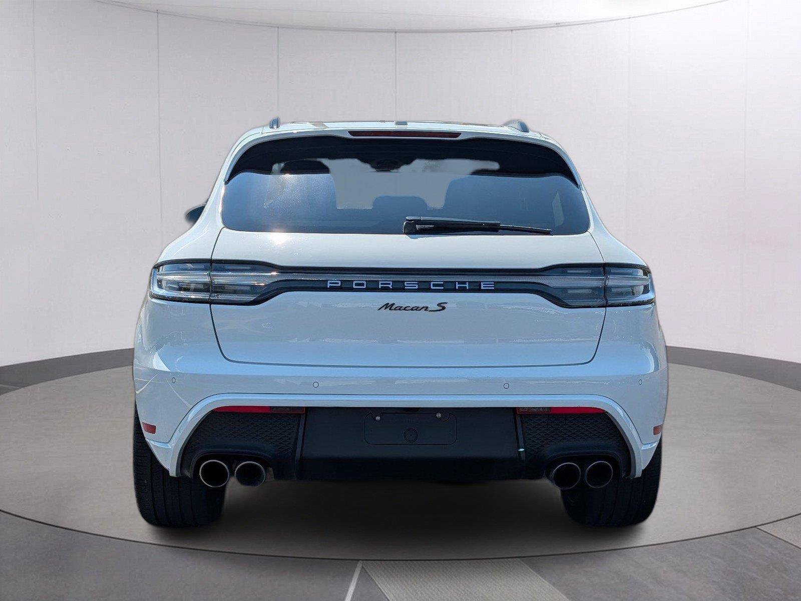 Used 2025 Porsche Macan S AWD/4WD image 4