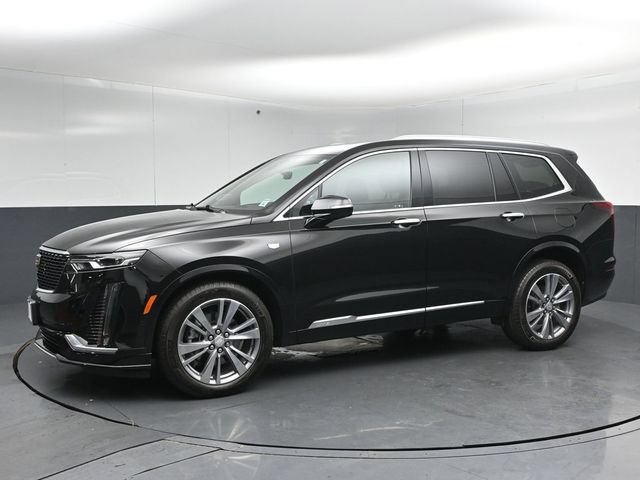 Used 2025 Cadillac XT6 Premium Luxury w/ Technology Package AWD/4WD image 4