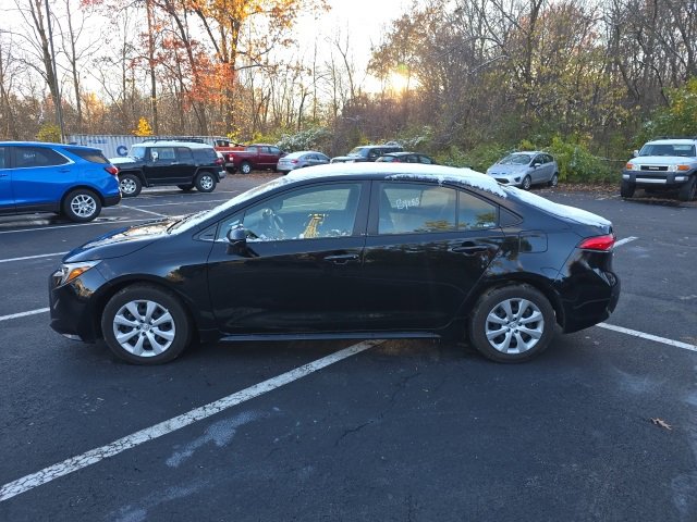 Used 2024 Toyota Corolla LE image 5