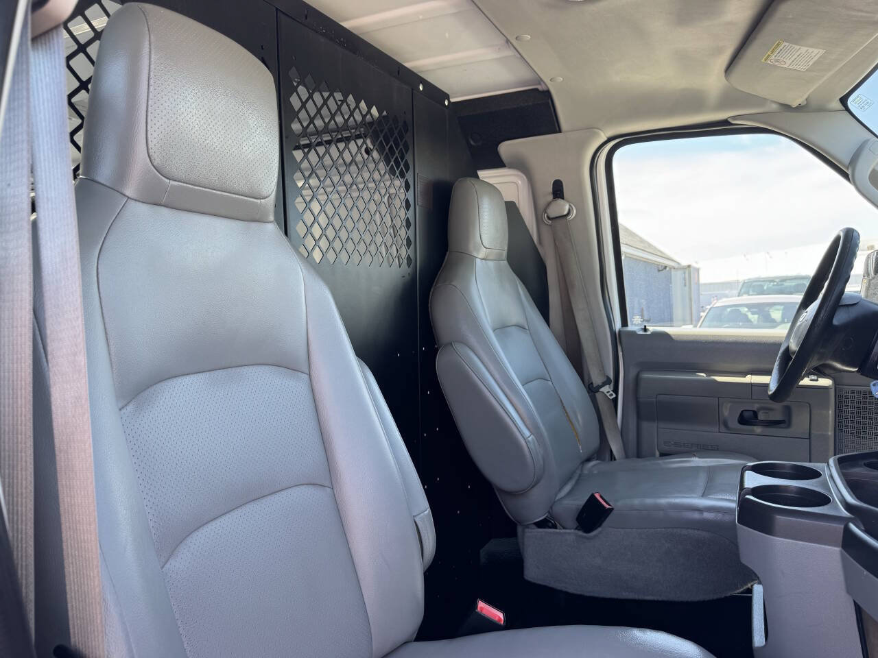Used 2012 Ford E-250 and Econoline 250 w/ Commercial Cargo Van Pkg RWD image 30