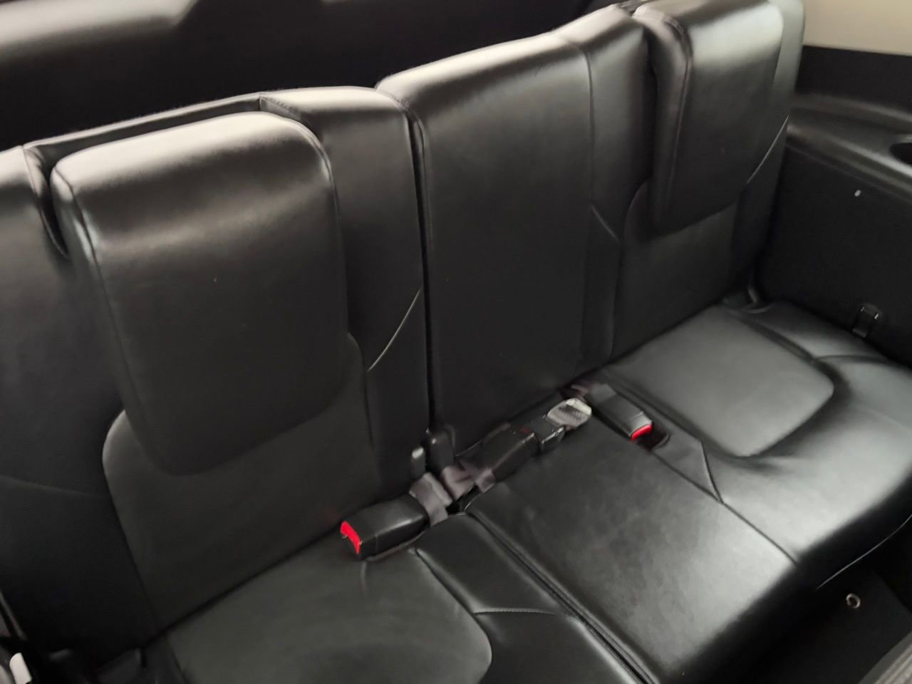 Certified 2022 Nissan Armada SV image 40