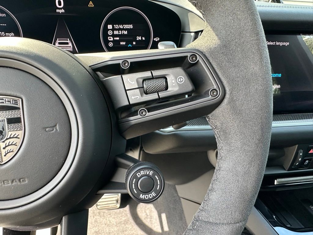 Used 2026 Porsche Cayenne Turbo AWD/4WD image 16