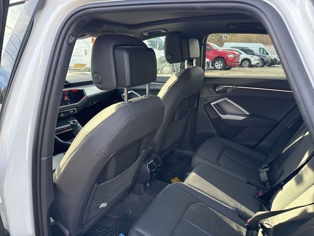 Used 2020 Audi Q3 2.0T Premium image 9