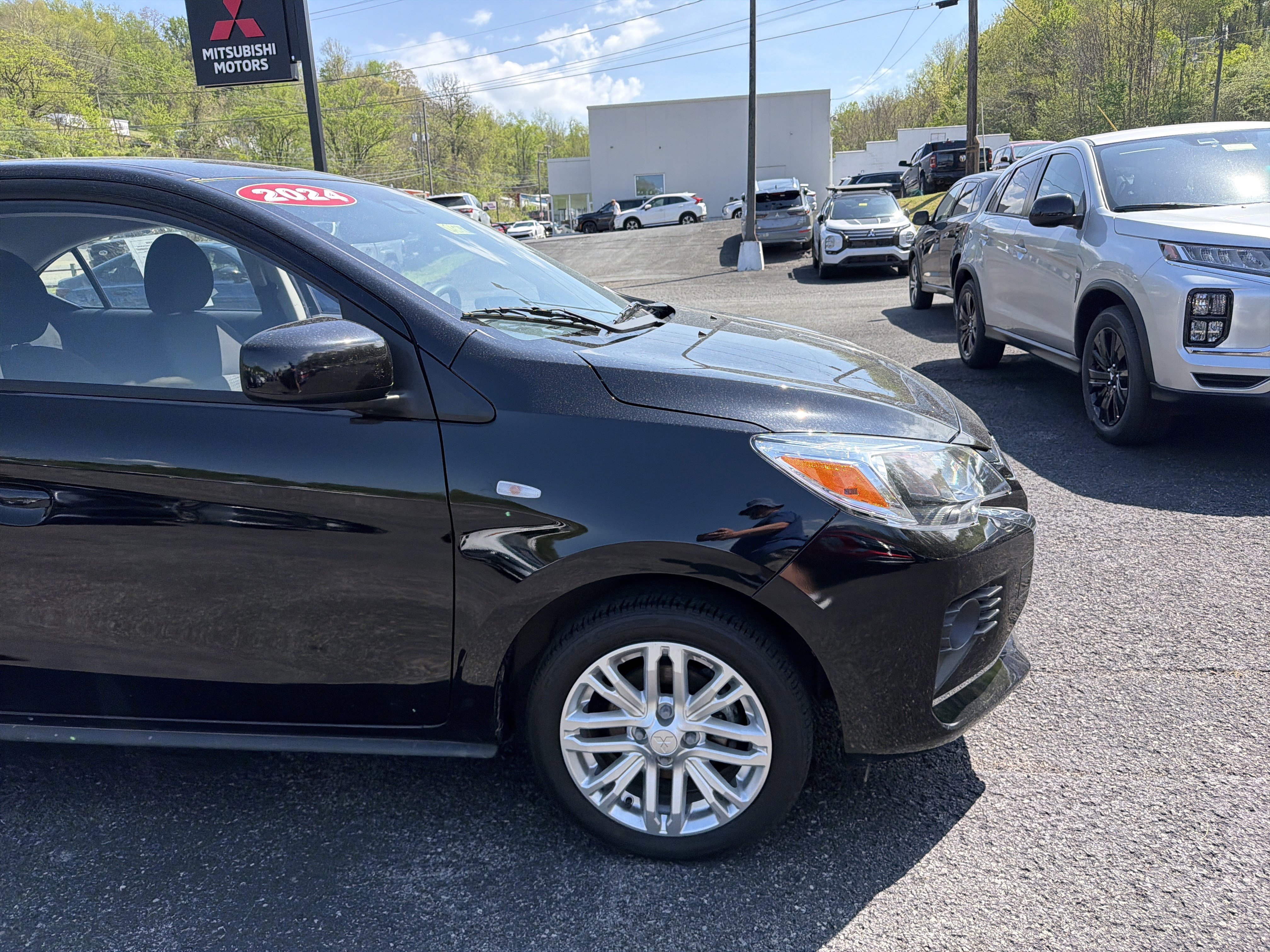 Used 2024 Mitsubishi Mirage G4 LE FWD image 2