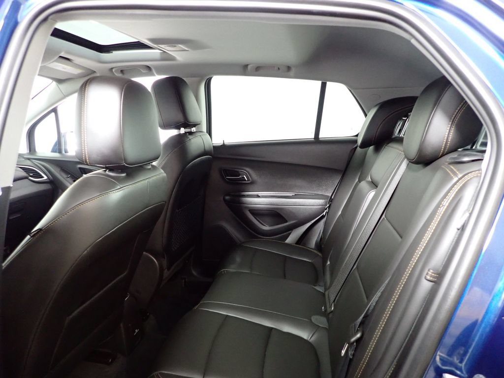 Used 2020 Chevrolet Trax Premier w/ LPO, Protection Package FWD image 36