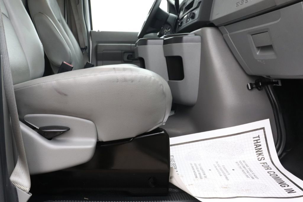 Used 2024 Ford E-450 and Econoline 450 Super Duty w/ Power Windows & Locks Group image 28