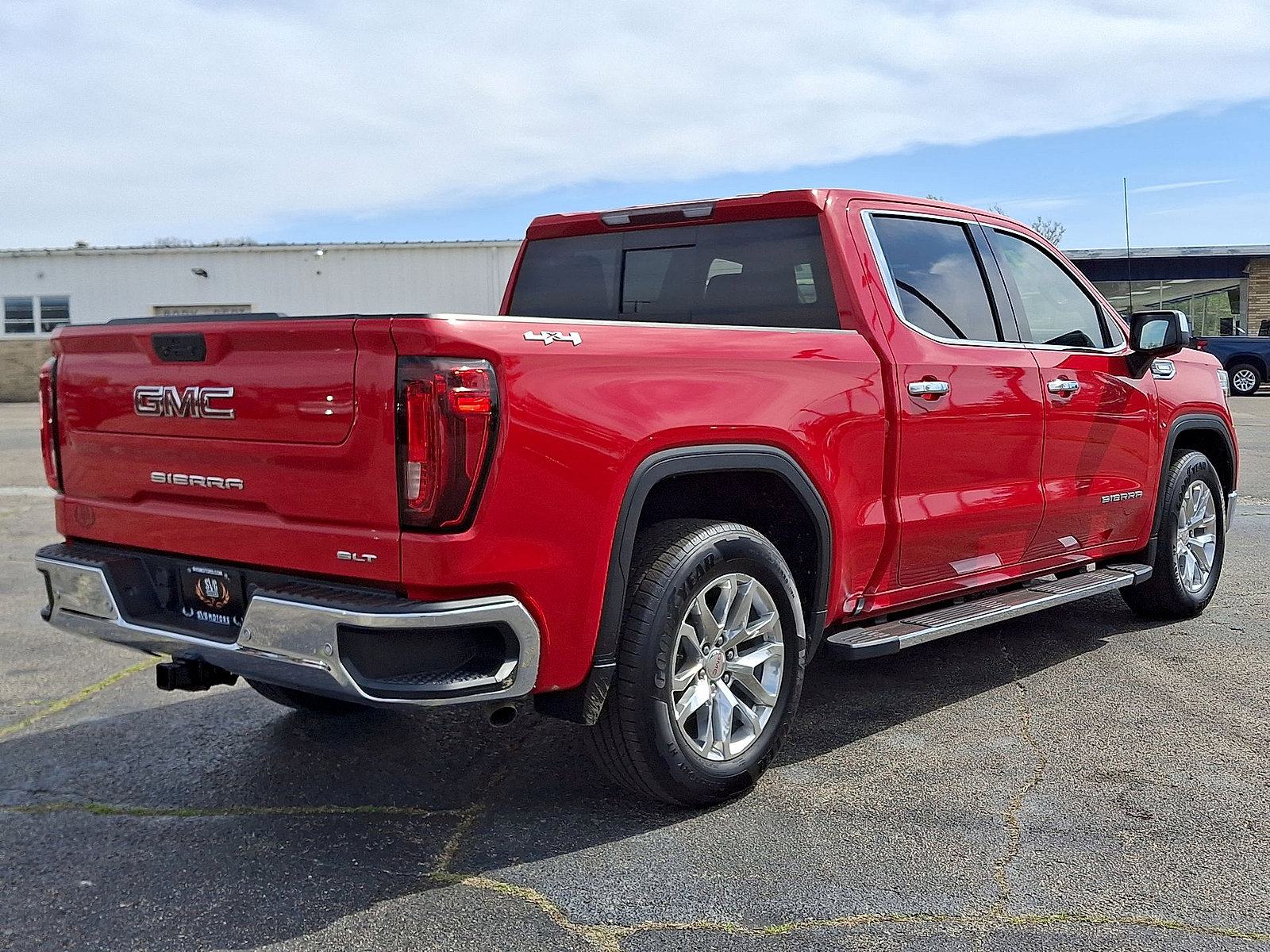 Used 2021 GMC Sierra 1500 SLT w/ SLT Premium Plus Package AWD/4WD image 25