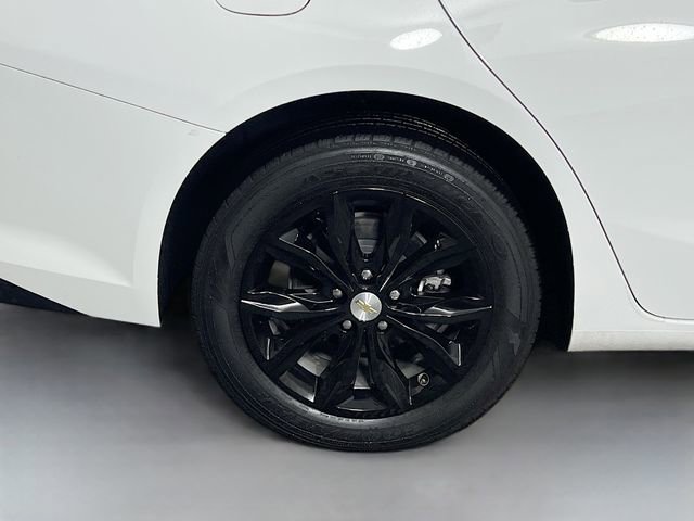 Used 2024 Chevrolet Malibu LT image 33