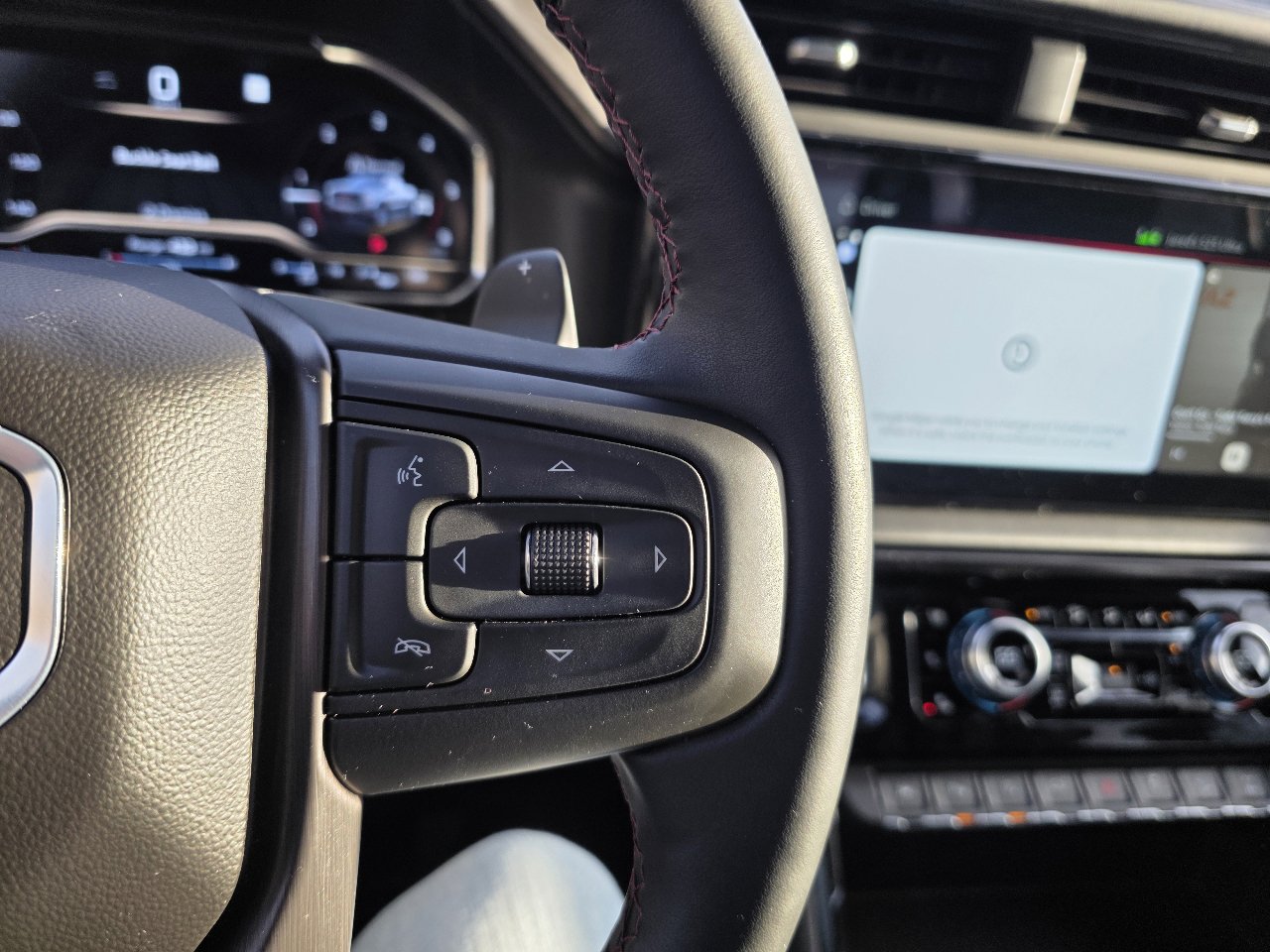 Used 2025 GMC Sierra 1500 AT4X image 23