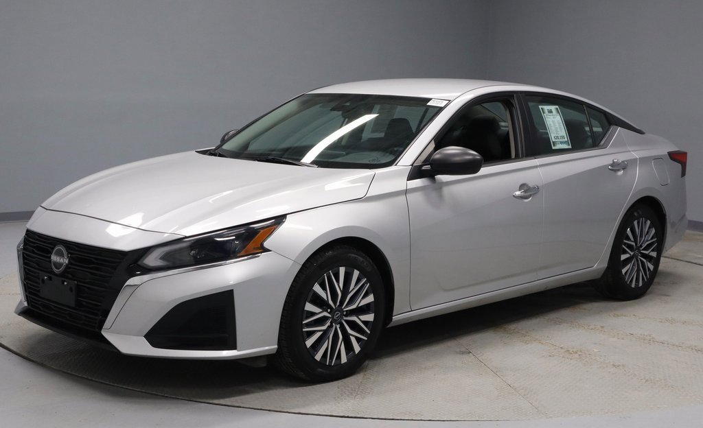 Certified 2024 Nissan Altima 2.5 SV image 6