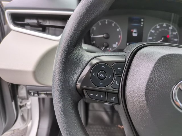 Used 2024 Toyota Corolla LE FWD image 15