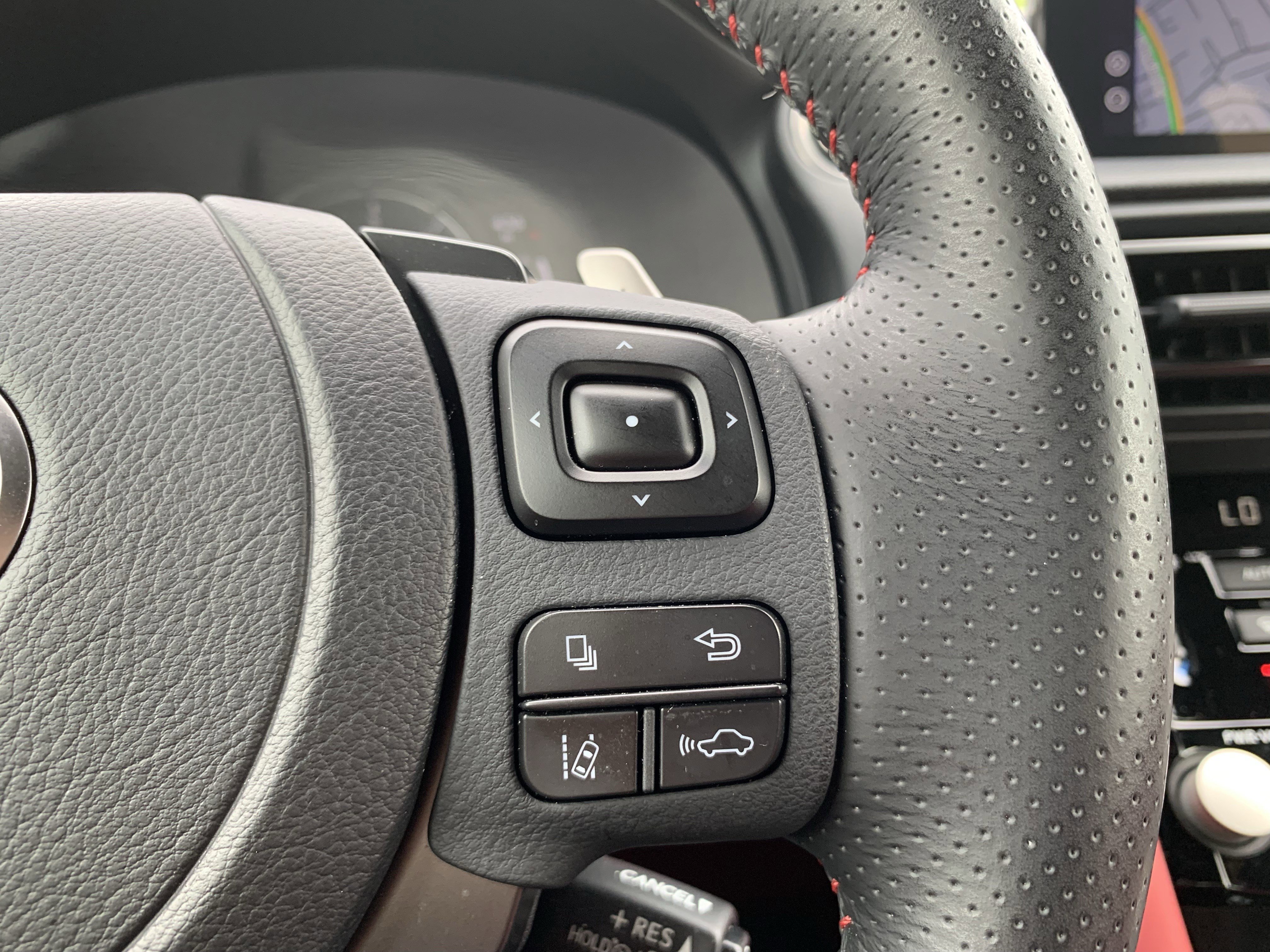 Used 2025 Lexus IS 500 w/ Accessory Package 2 image 20