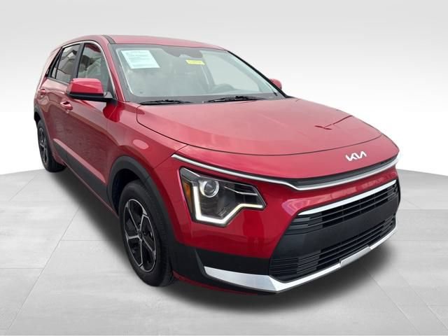 Used 2025 Kia Niro LX 360° Tour