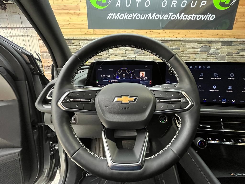 Used 2025 Chevrolet Traverse LT w/ Driver Confidence Package AWD/4WD image 31