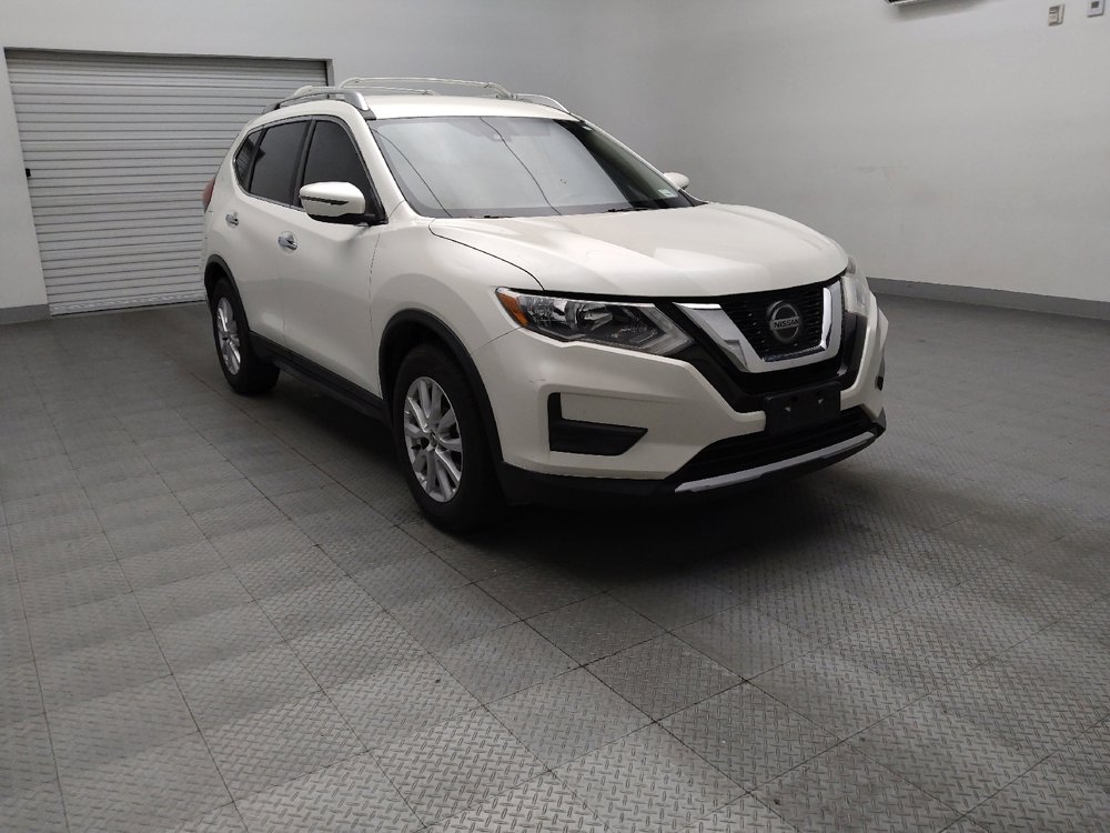 Used 2020 Nissan Rogue SV FWD image 13