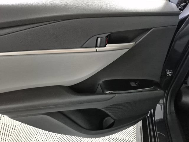 New 2026 Toyota Camry SE FWD image 25