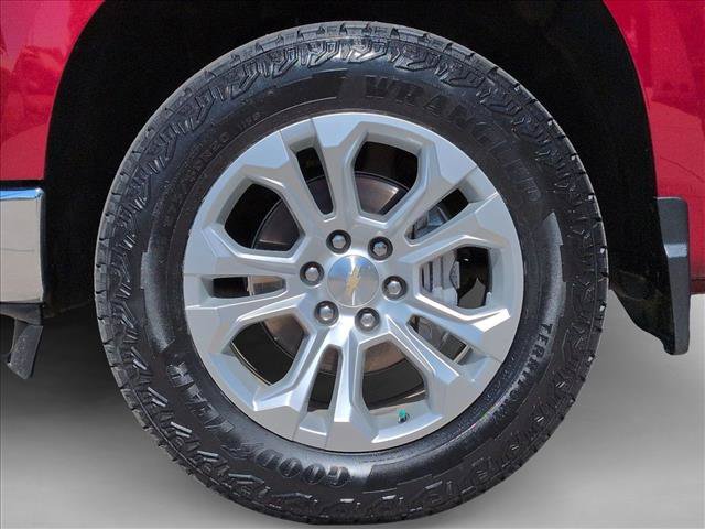 Used 2023 Chevrolet Silverado 1500 LTZ AWD/4WD image 23