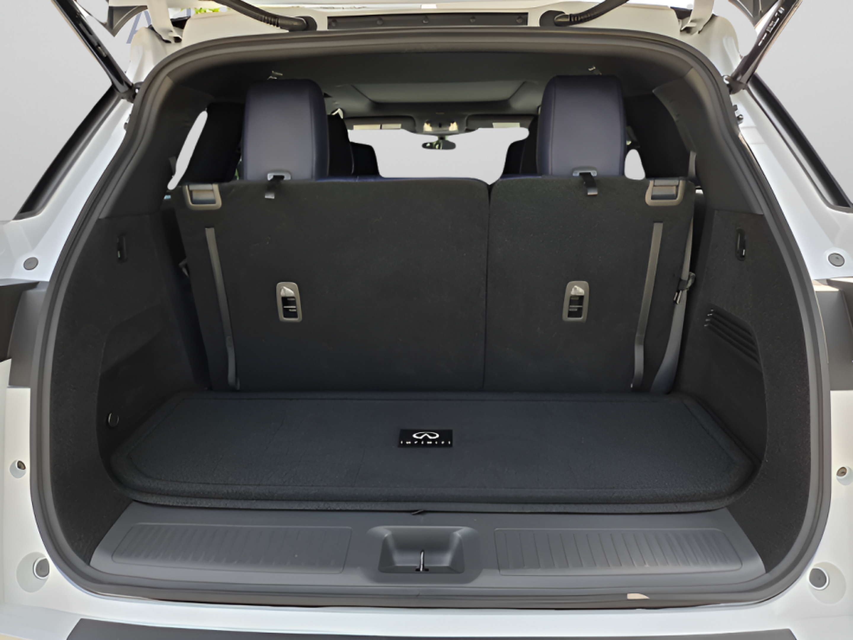 Certified 2026 INFINITI QX60 Sport w/ Dark Cargo Package AWD/4WD image 30
