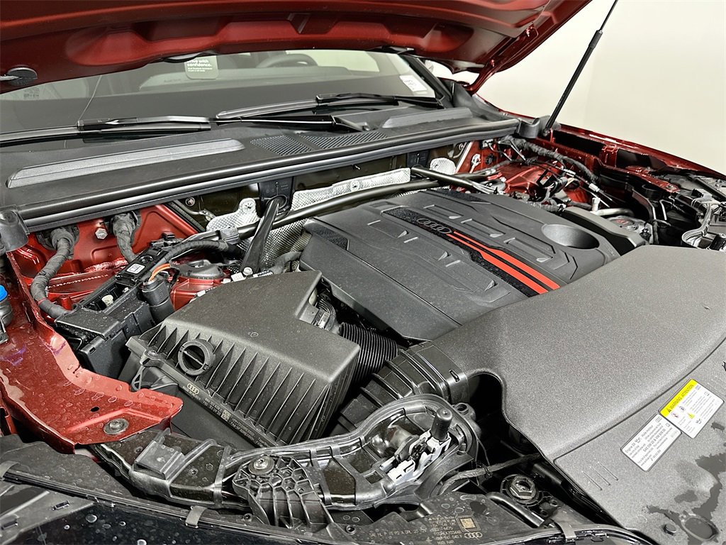 New 2025 Audi SQ5 Prestige image 26