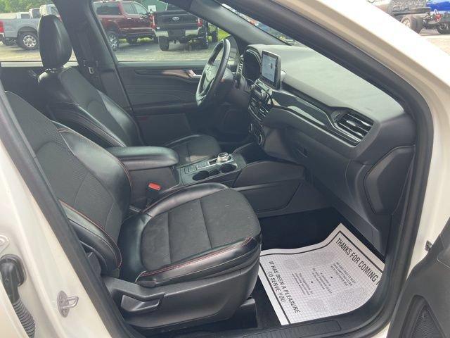 Used 2023 Ford Escape ST-Line w/ Equipment Group 301A FWD image 11