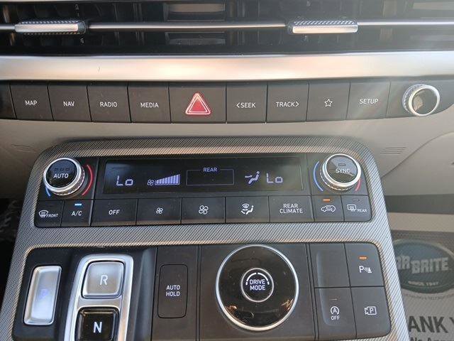 Used 2024 Hyundai Palisade SEL image 19