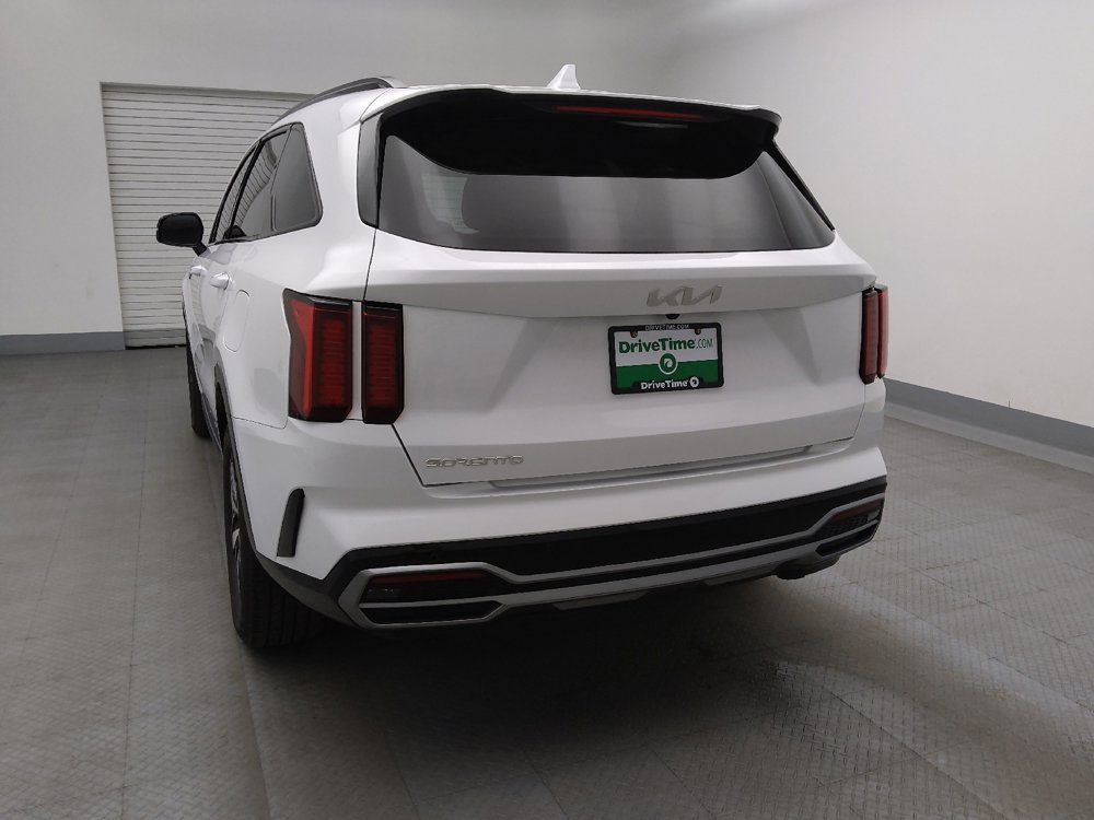 Used 2023 Kia Sorento EX w/ Panoramic Sunroof Package image 6