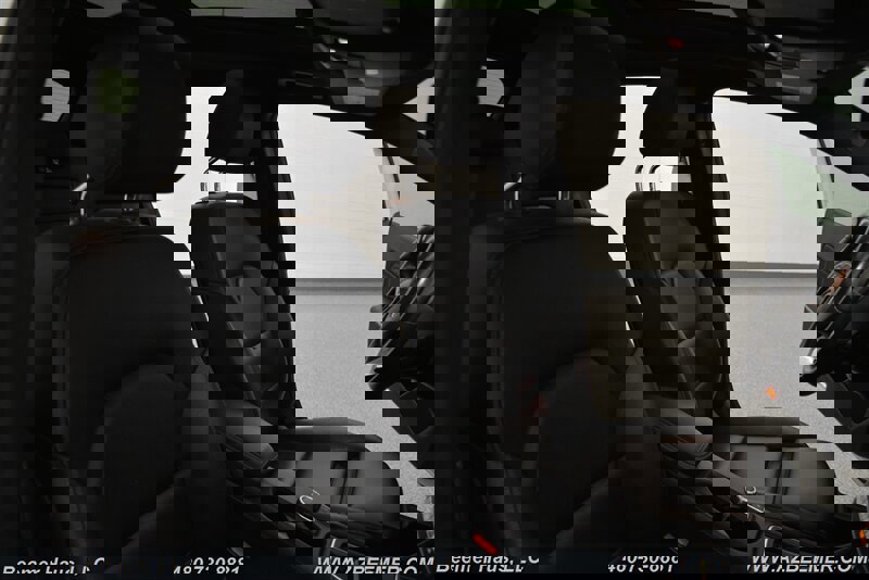 Used 2018 Mercedes-Benz GLA 250 4MATIC w/ Premium Package image 22