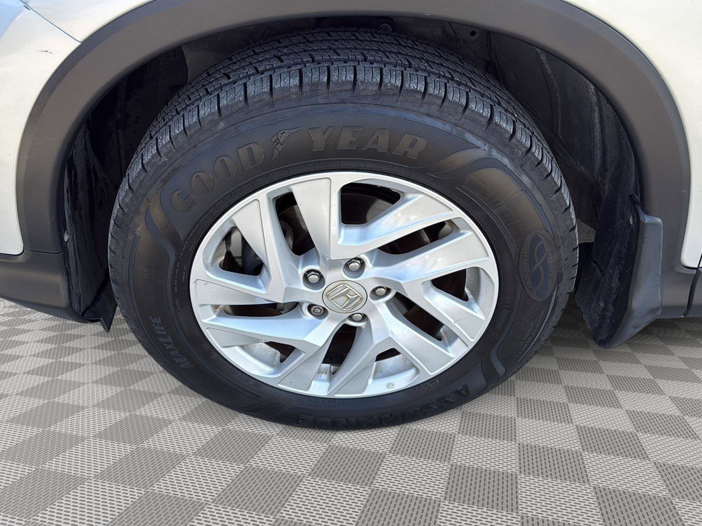 Used 2015 Honda CR-V EX-L image 9