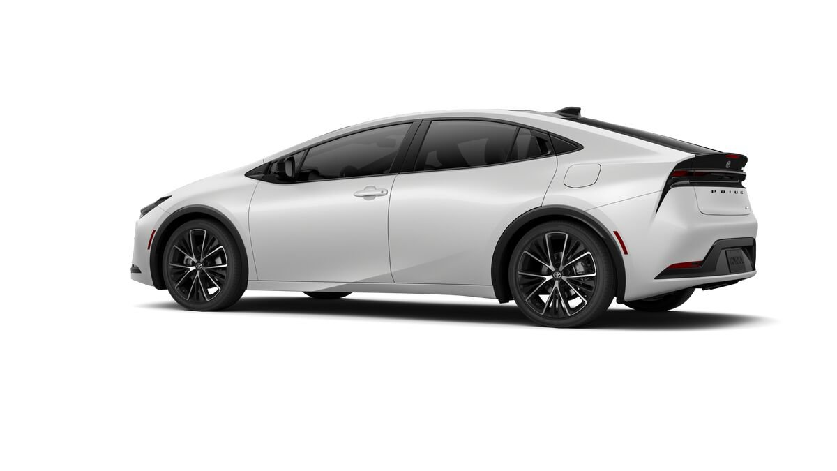 New 2027 Toyota Prius XLE FWD image 5