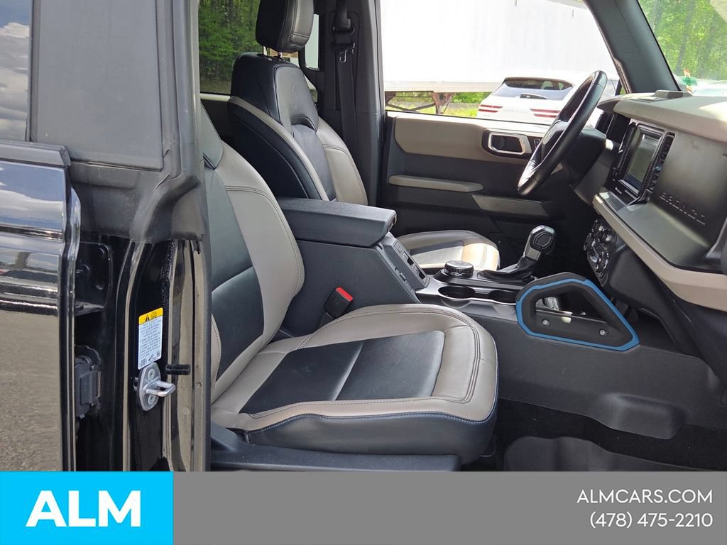 Used 2023 Ford Bronco Wildtrak AWD/4WD image 17