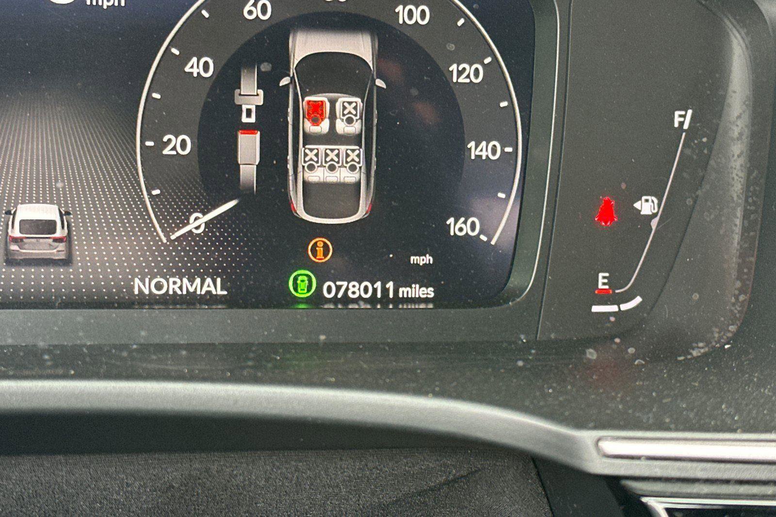 Used 2023 Honda Civic Sport image 26