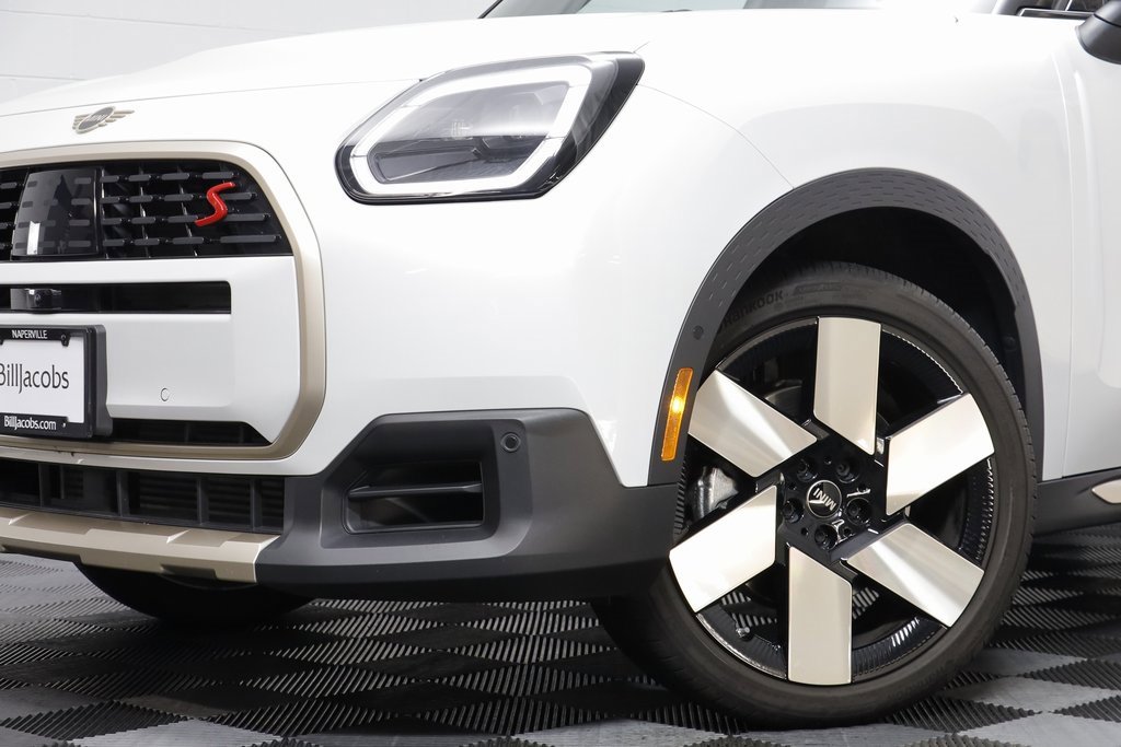 Certified 2025 MINI Cooper Countryman S image 3