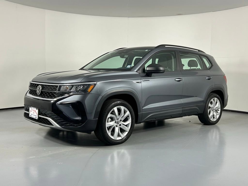 Used 2023 Volkswagen Taos S image 3