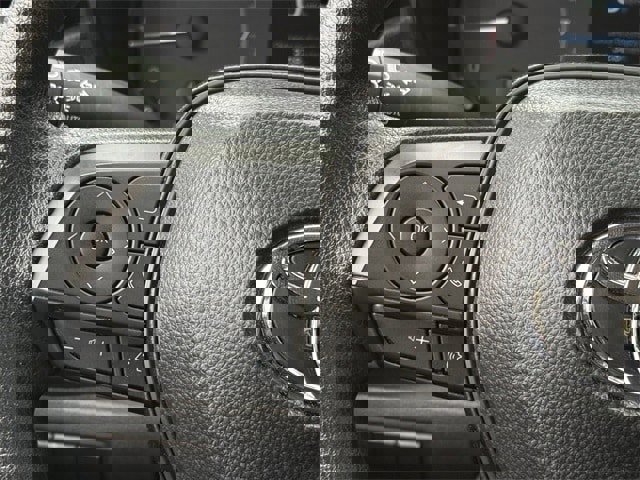 Used 2025 Toyota Corolla LE image 14