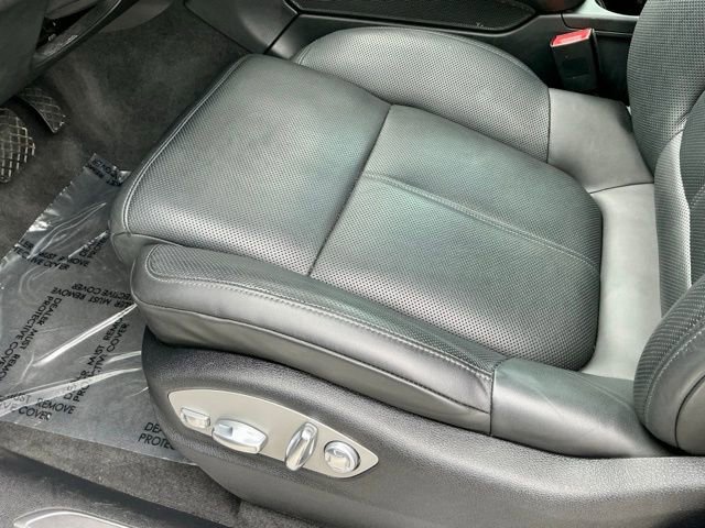 Used 2023 Porsche Macan AWD/4WD image 9