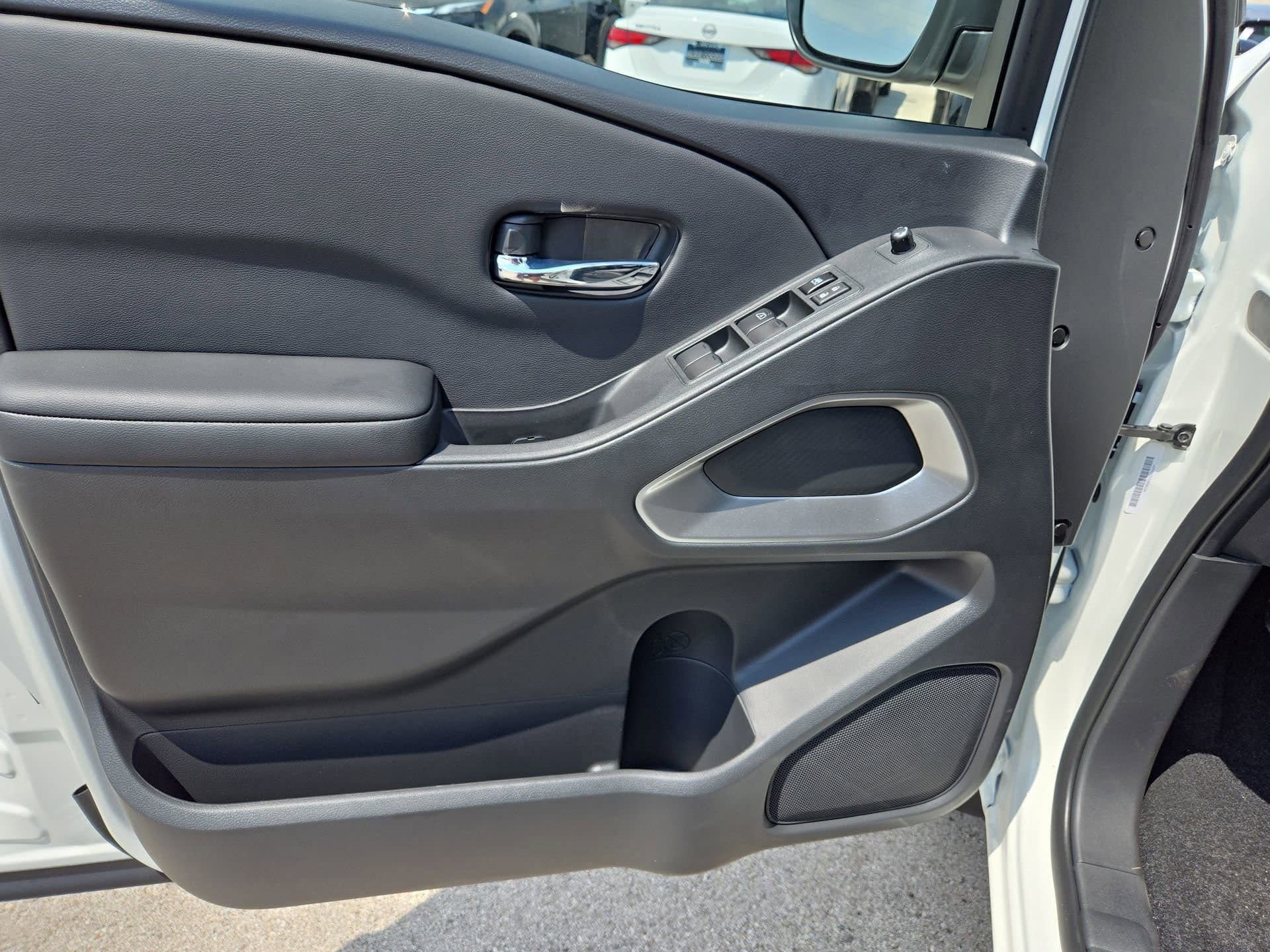 New 2025 Nissan Frontier SV AWD/4WD image 11