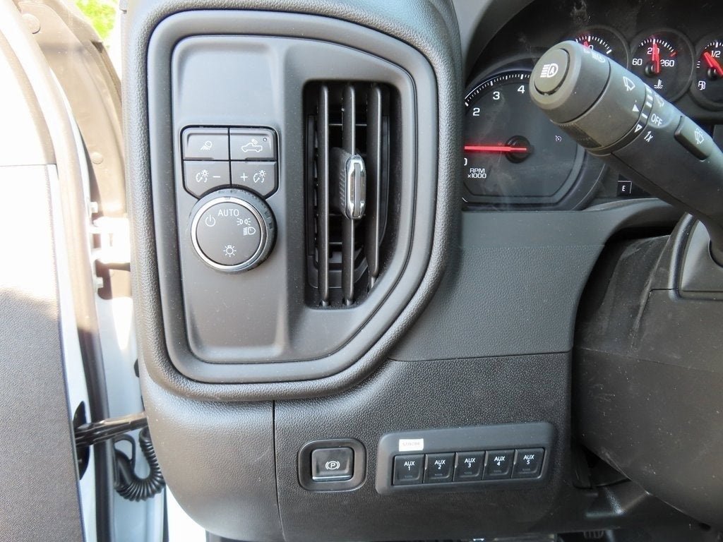 New 2024 Chevrolet Silverado 2500 W/T w/ WT Convenience Package image 11