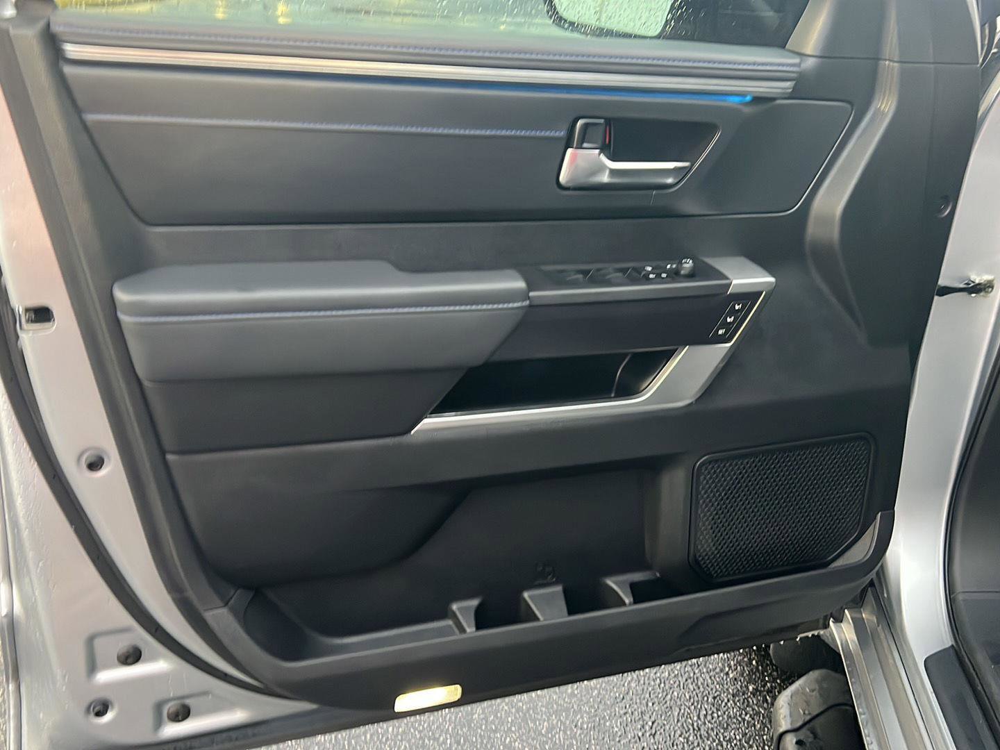 Used 2023 Toyota Tundra Platinum image 16