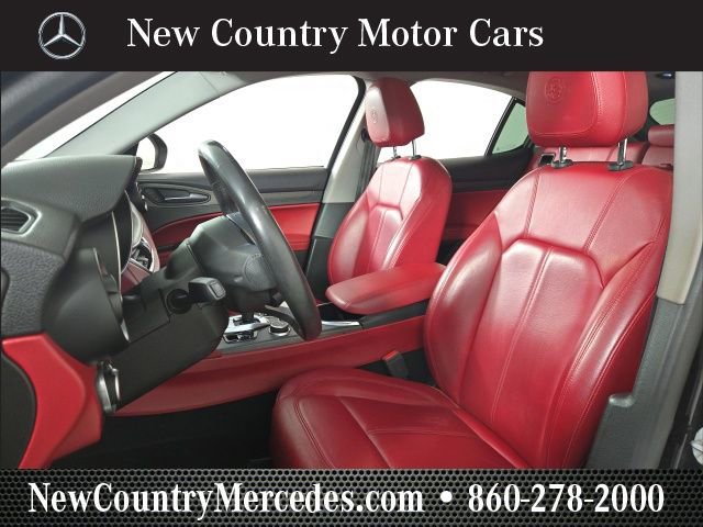 Used 2021 Alfa Romeo Stelvio Ti w/ Nero Edizione image 12