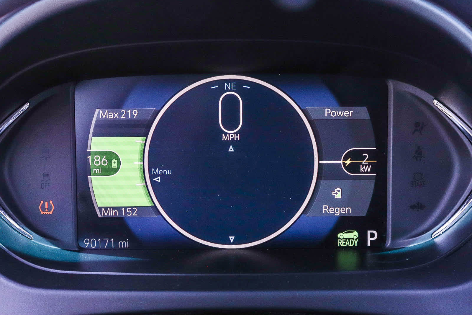Used 2017 Chevrolet Bolt LT FWD image 31