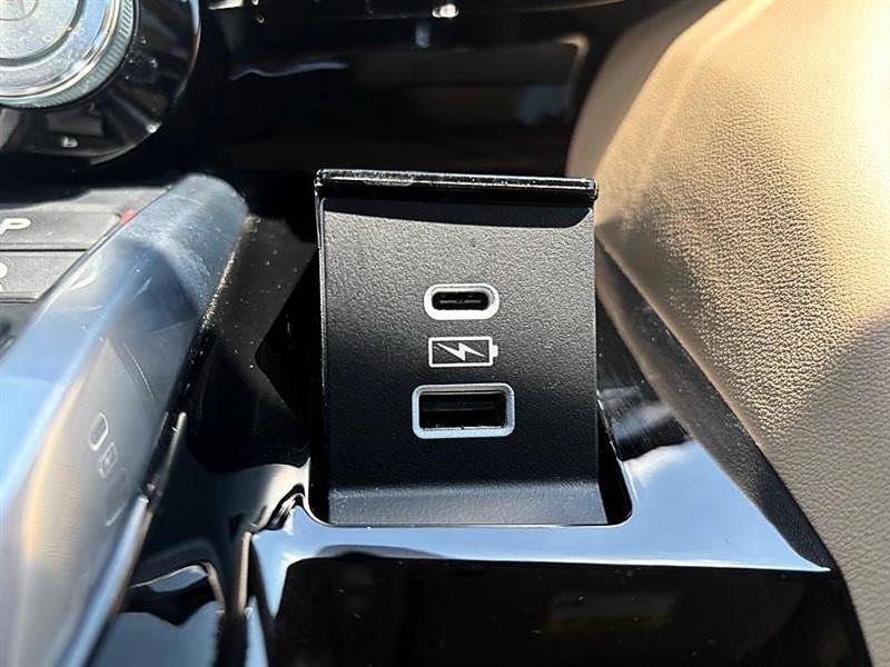Used 2022 Acura MDX FWD w/ Technology Package image 29